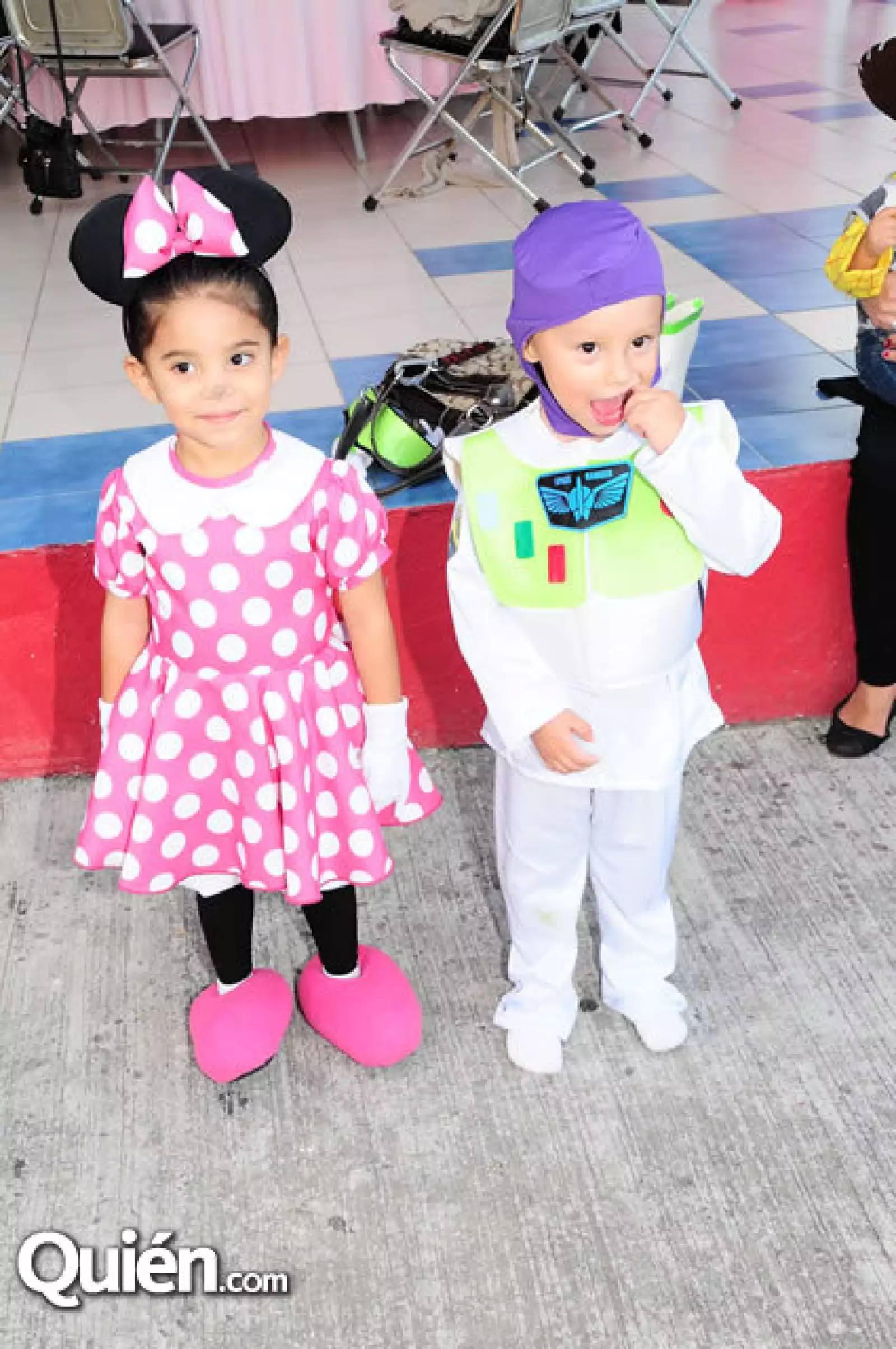 Regina Mena e Iker Medina-Mora