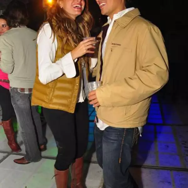 Paola de Aguilar,Emmanuel Aguilar