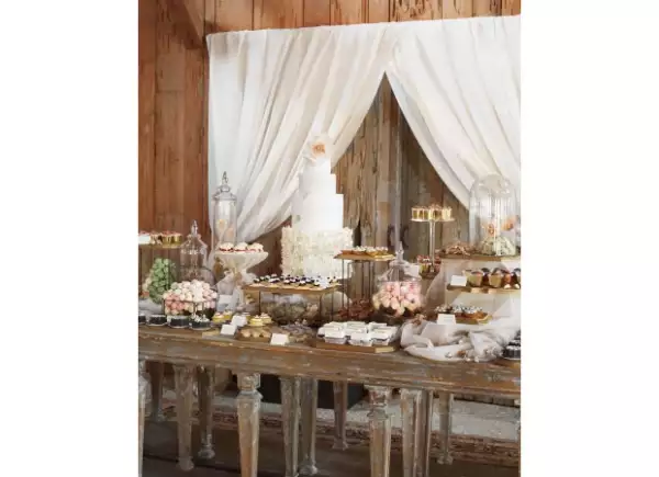 La barra de dulces fue tal cual Blake la soñó.