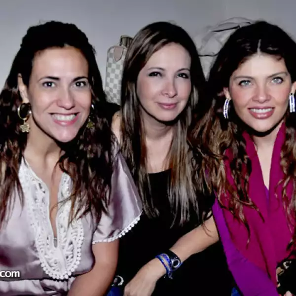 Lula de González,Anita de Gloria y Gaby Valdés