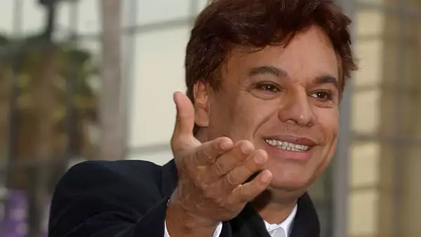 Juan Gabriel Gets Star On Walk Of Fame In Hollywood