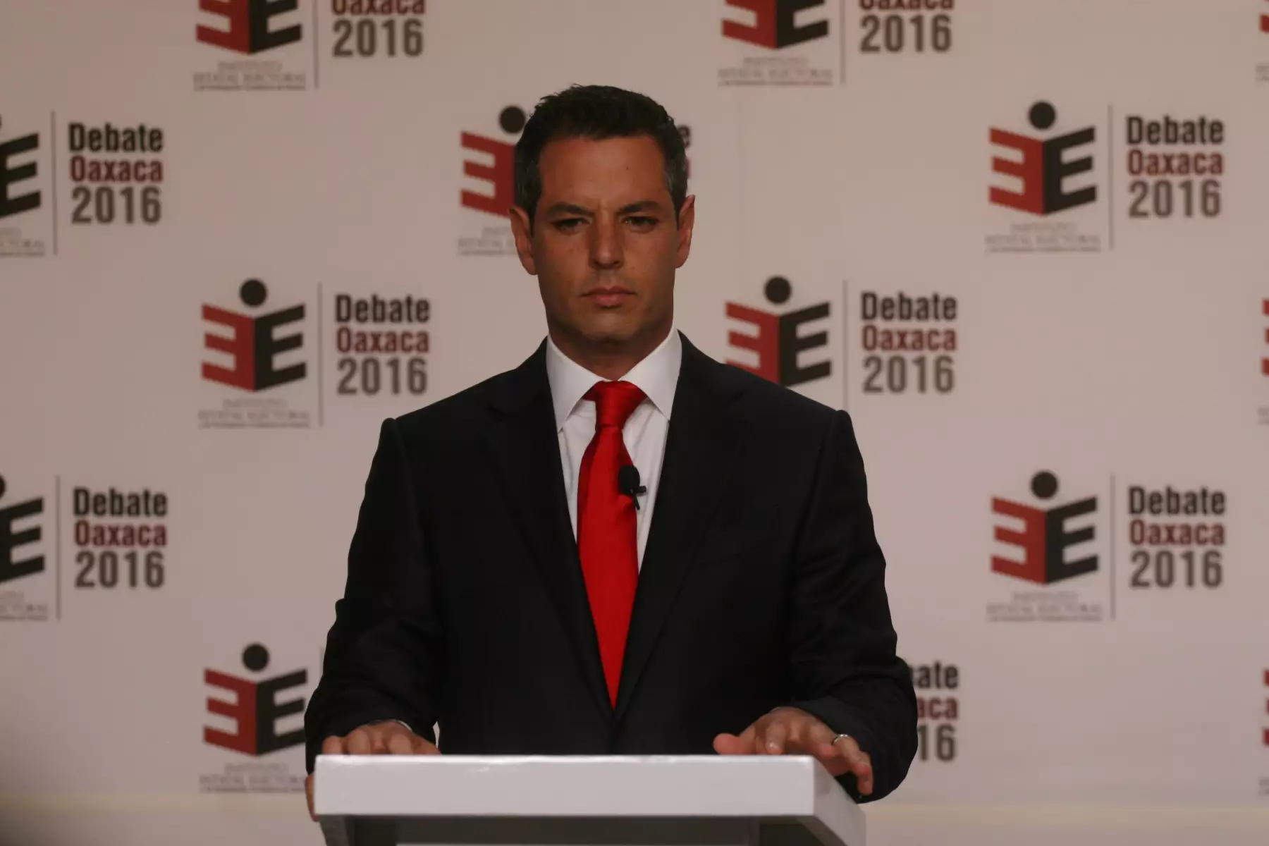 El candidato del PRI a gobernador de Oaxaca, Alejandro Murat, definió los tres ejes de atención primaria, en caso de obtener el cargo.