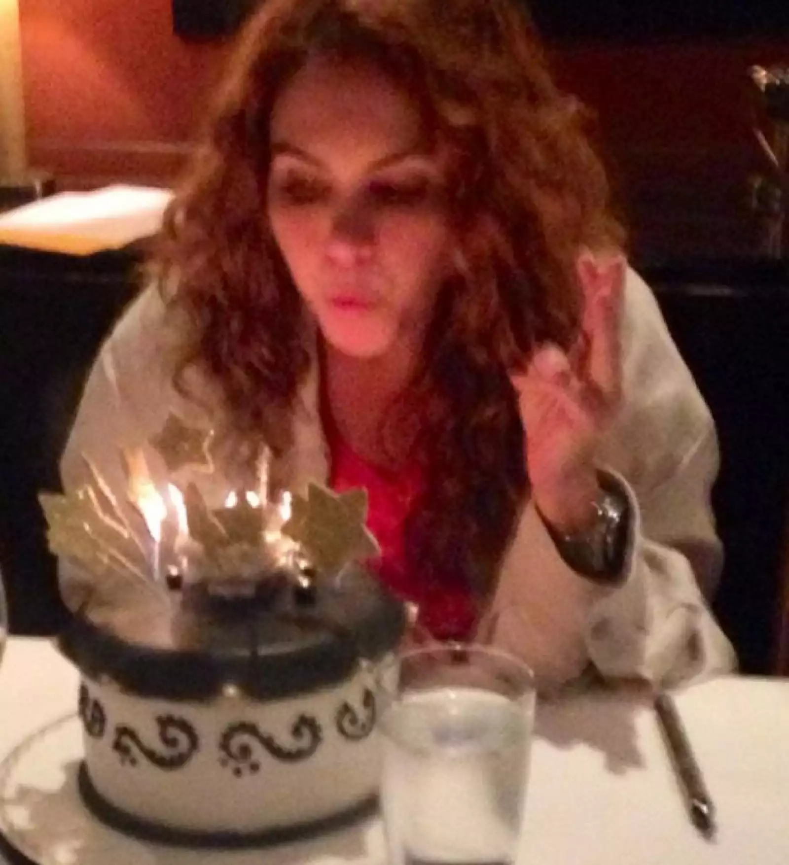 Hace solo unos días que Lucero debutó en Telemundo.