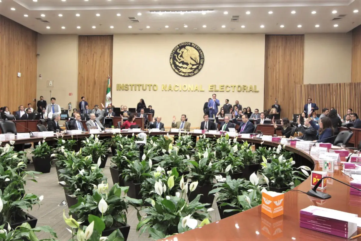 Sesion_Extraordinaria_INE-1_7.jpg