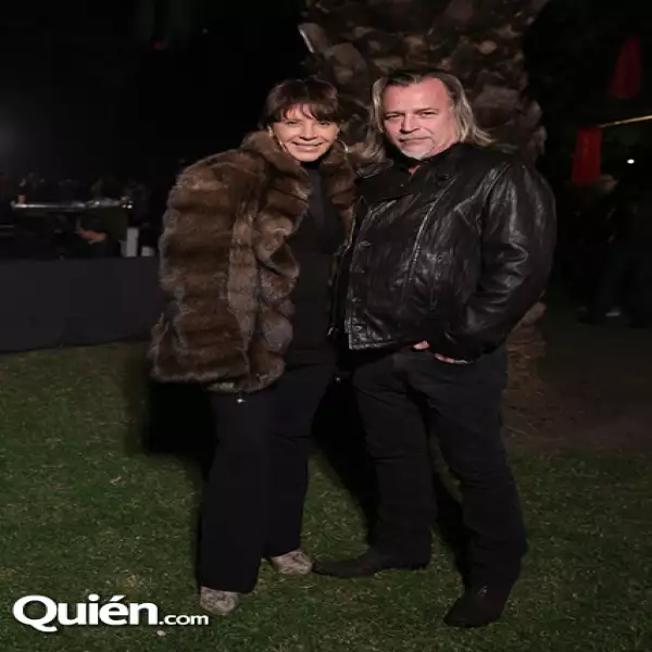 Elisa Salinas,William Marti