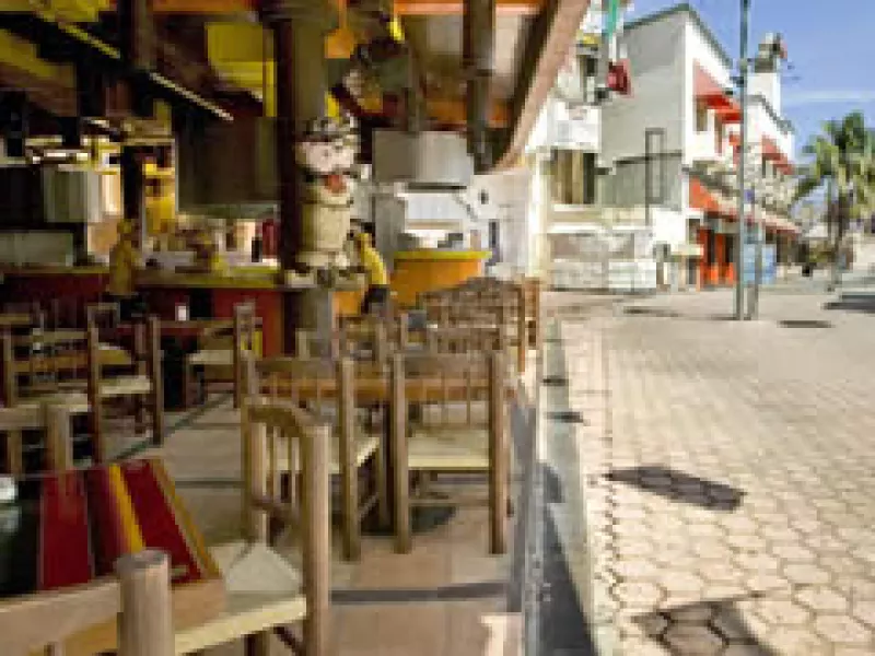 Los restaurantes esperan que el crédito llegue a sus negocios en unas dos semanas (Foto: Archivo)