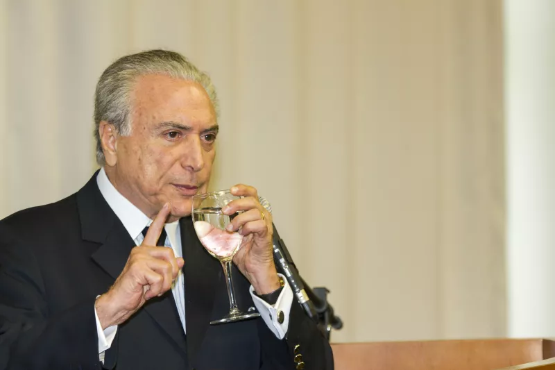 Michel Temer comenzó a hacer nombramientos de la gente que trabajará a su lado mientras la presidenta Dilma Rousseff va a juicio político.