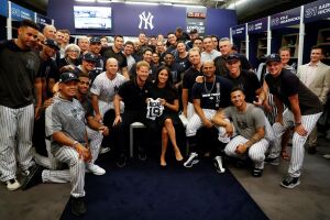 Los Duques de Sussex y los New York Yankees