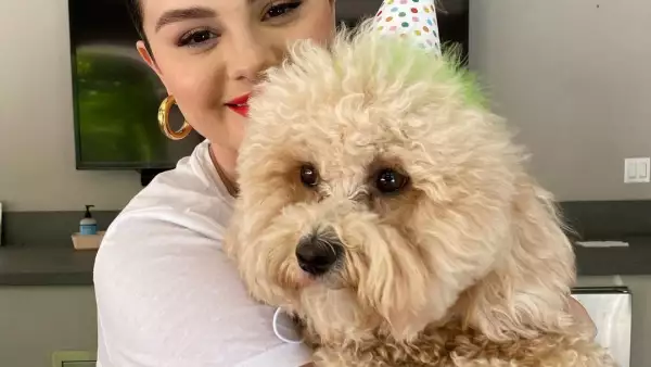 Selena Gomez.
