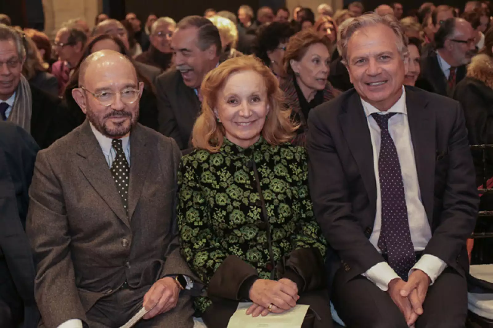 Miguel Jaureguí,Gabriela Jaureguí,Dolf Hogewinog
