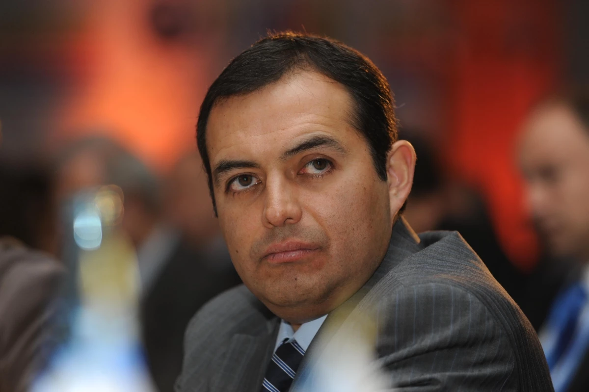 Ernesto Cordero consideró que de darse una degradación en la nota de EU, habrá más flujo de capitales hacia México. (Foto: Notimex)