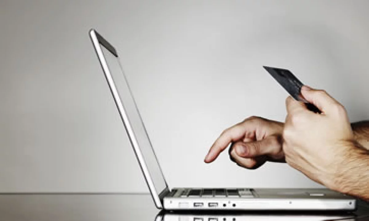 eBay registró un aumento en ventas de 57% durante este lunes. (Foto: Getty Images)