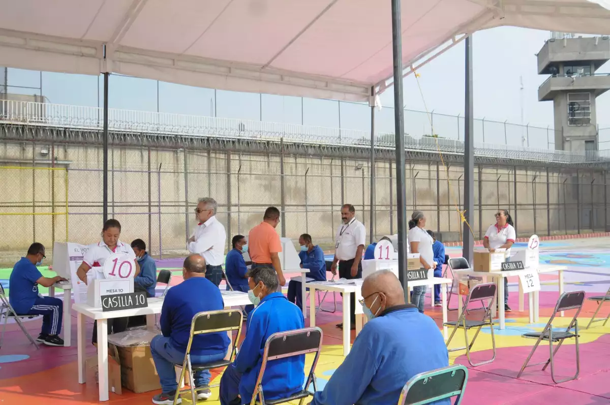 votacion-carcel-neza-bordo