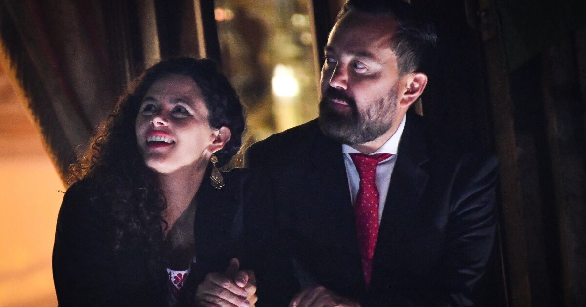 Ya es oficial: Luisa María Alcalde y Arturo Ávila son pareja y esperan a su primer bebé juntos