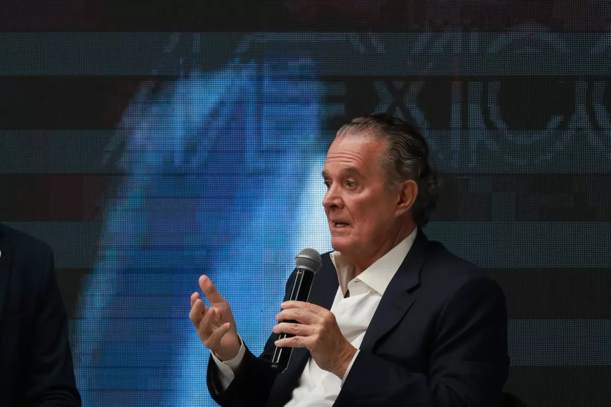 Raúl Orvañanos, autor del libro 'Mi Vida es el Futbol', reflexiona en torna a la Copa del Mundo y el deporte que marcó su historia personal