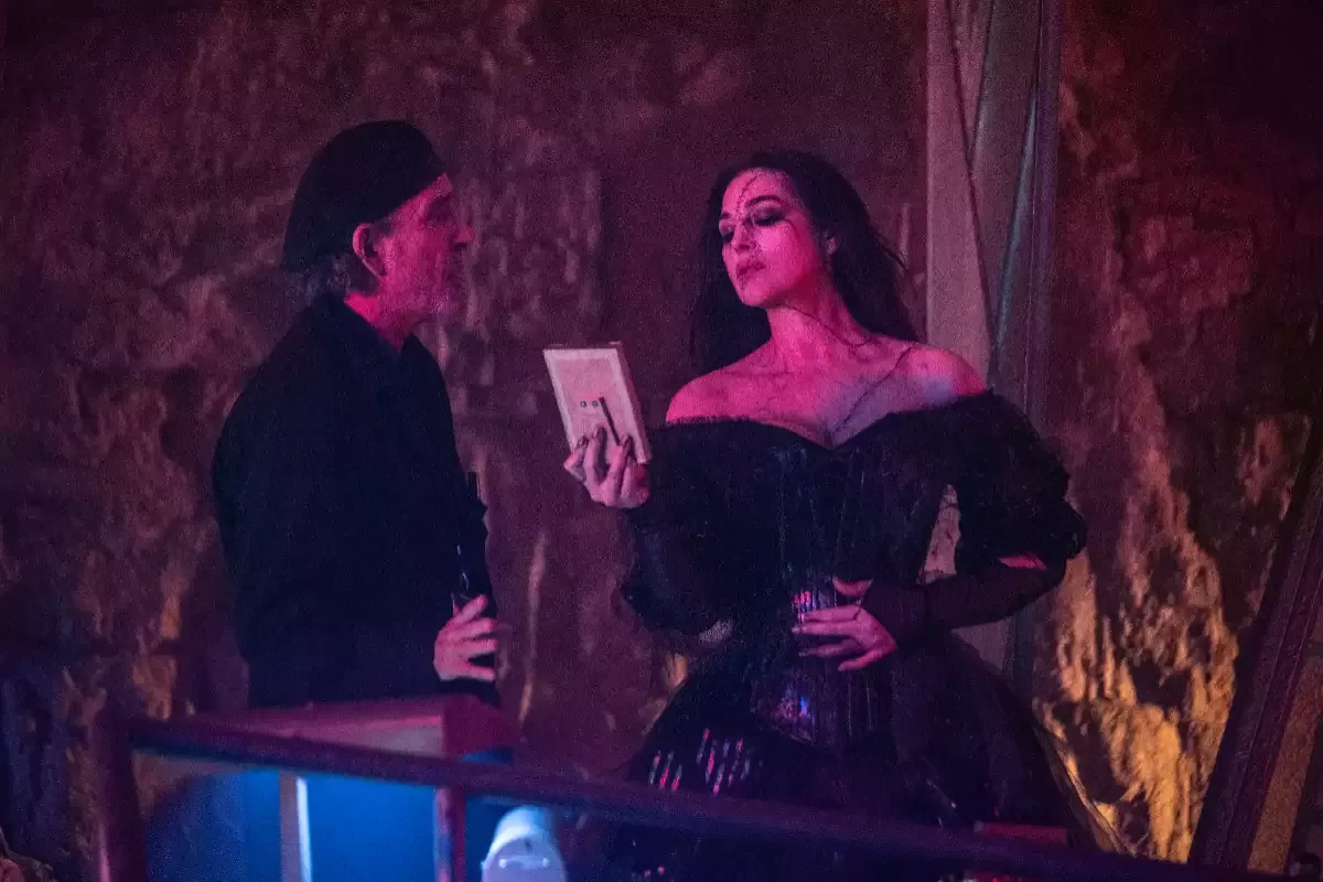 Monica Bellucci Beetlejuice