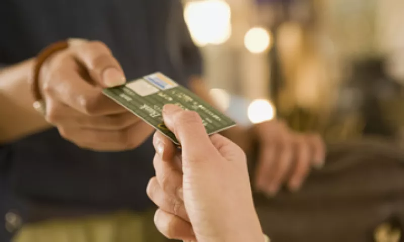 Los cambios dan mayores garantías a los bancos para que puedan recuperar los créditos que otorgaron a los usuarios. (Foto: Getty)