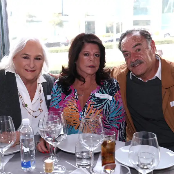 Maricarmen Rodríguez, Pía Cáceres y Federico Rioseco 