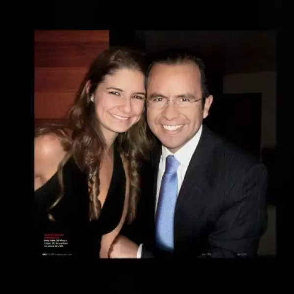 Fue a mediados de marzo cuando Quién.com dio a conocer la noticia de que el dirigente nacional del PAN, César Nava Vázquez y la cantante Patricia Sirvent Barton -mejor conocida como Patylu- se habían comprometido.