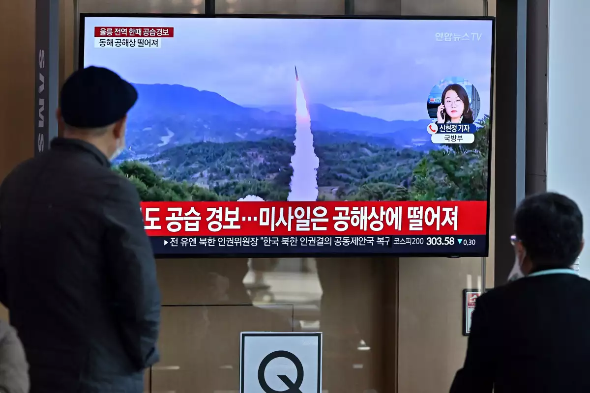corea-del-norte-lanza-misiles