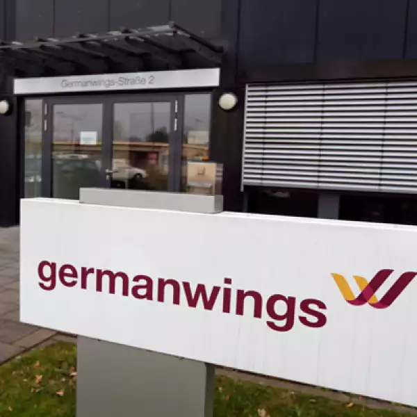 Germanwings, la operadora del vuelo, lamentó en Twitter el incidente. 