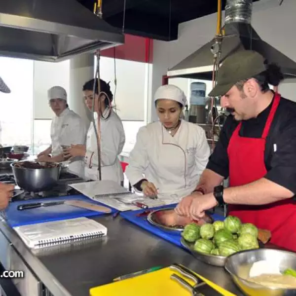 Aquiles Chávez en Roccatti