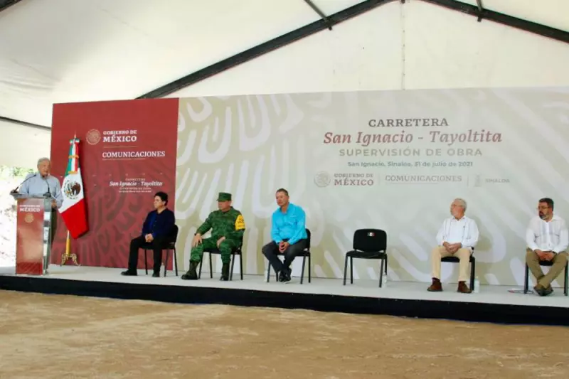 AMLO durante su visita a Sinaloa 