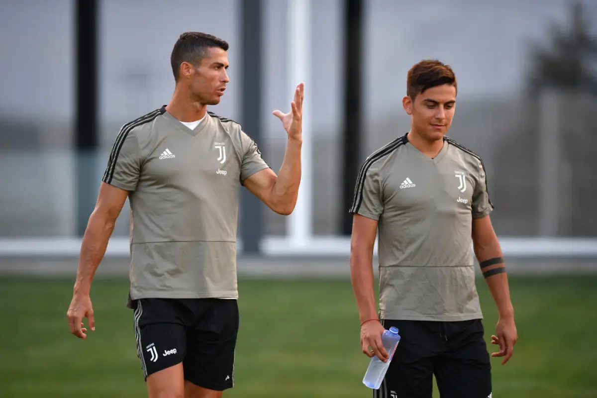 Dybala Cristiano Ronaldo 