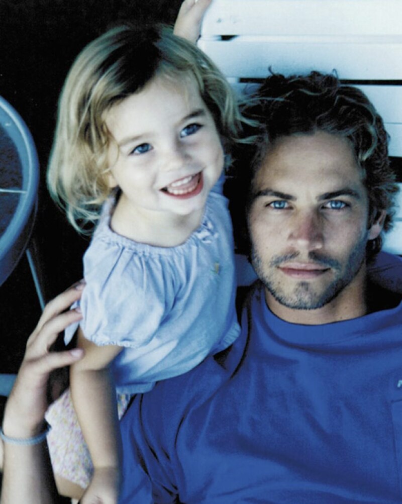 Como tributo a su papá, Meadow publica una foto nunca antes vista de ella y el actor en redes sociales.