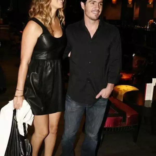 Johanna Murillo,Mauricio Ochmann