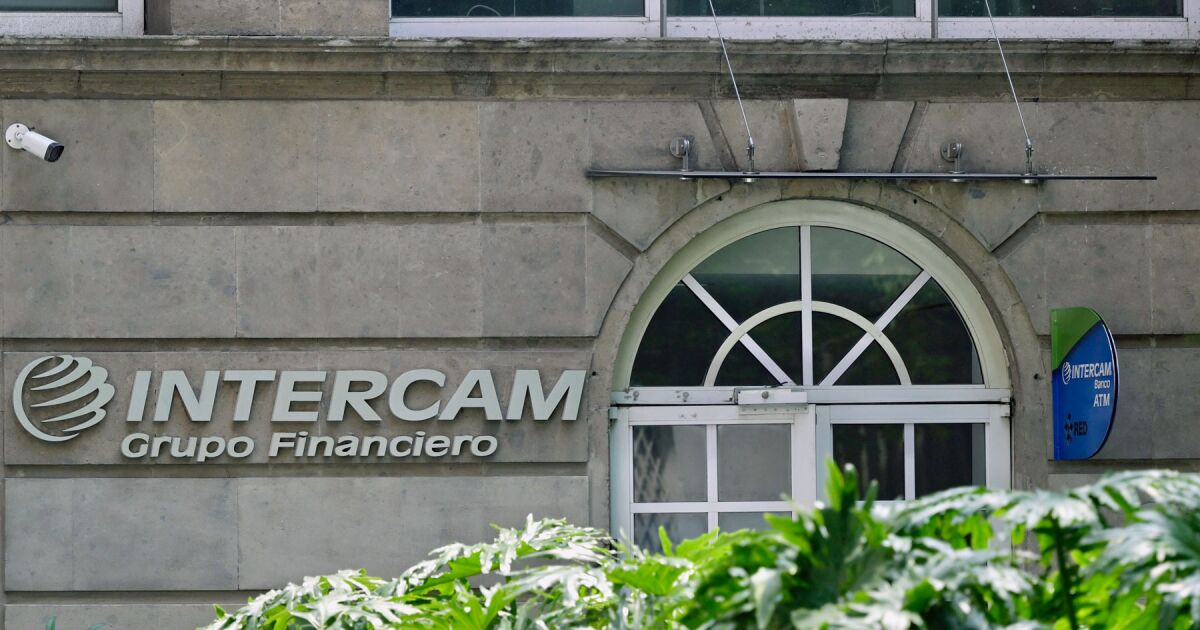 Özel mahkemeler, güvenleri kurtarmak için güçlü bankalar tablosu