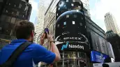 La salida de SpaceX a bolsa empuja a Wall Street a cerrar en positivo; la empresa de Musk debuta con alza de 19%