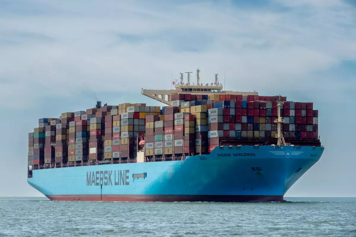 Maersk Hangzhou