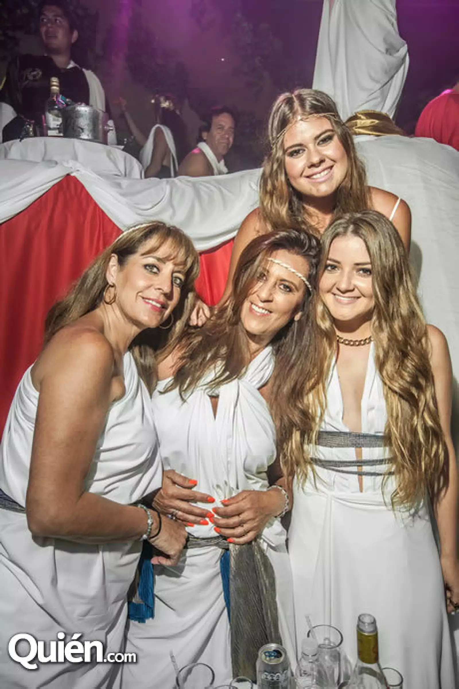 ­Sylvia Escalera,Ana Karen Beltrán,Andy Páramo,Gaby Zayas