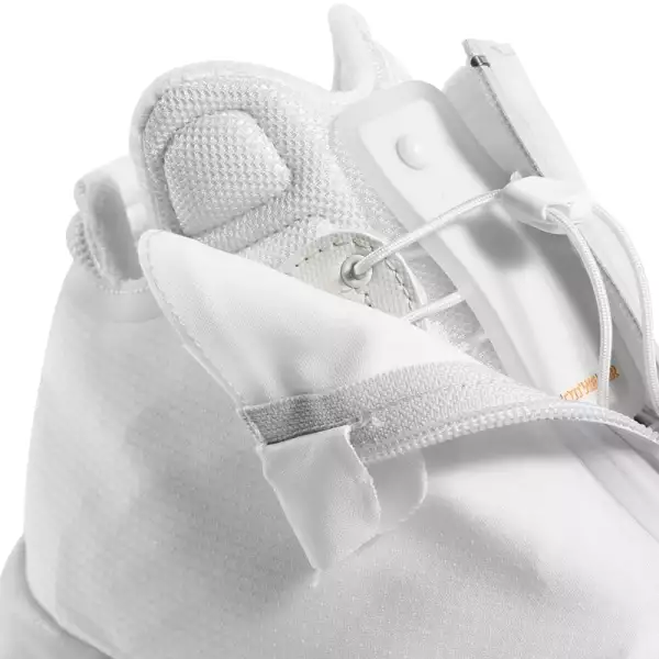 Cottweiler-Reebok-02