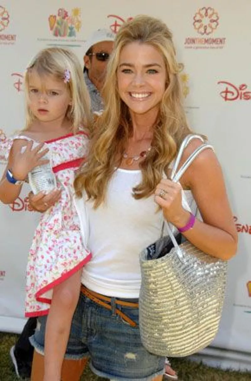 La actriz asegura que en el programa pueden verla realmente equilibrando su carrera con la maternidad.