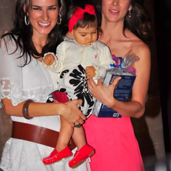 Jacqueline Van-Hord, Mini Ali, Jacky Bracamontes