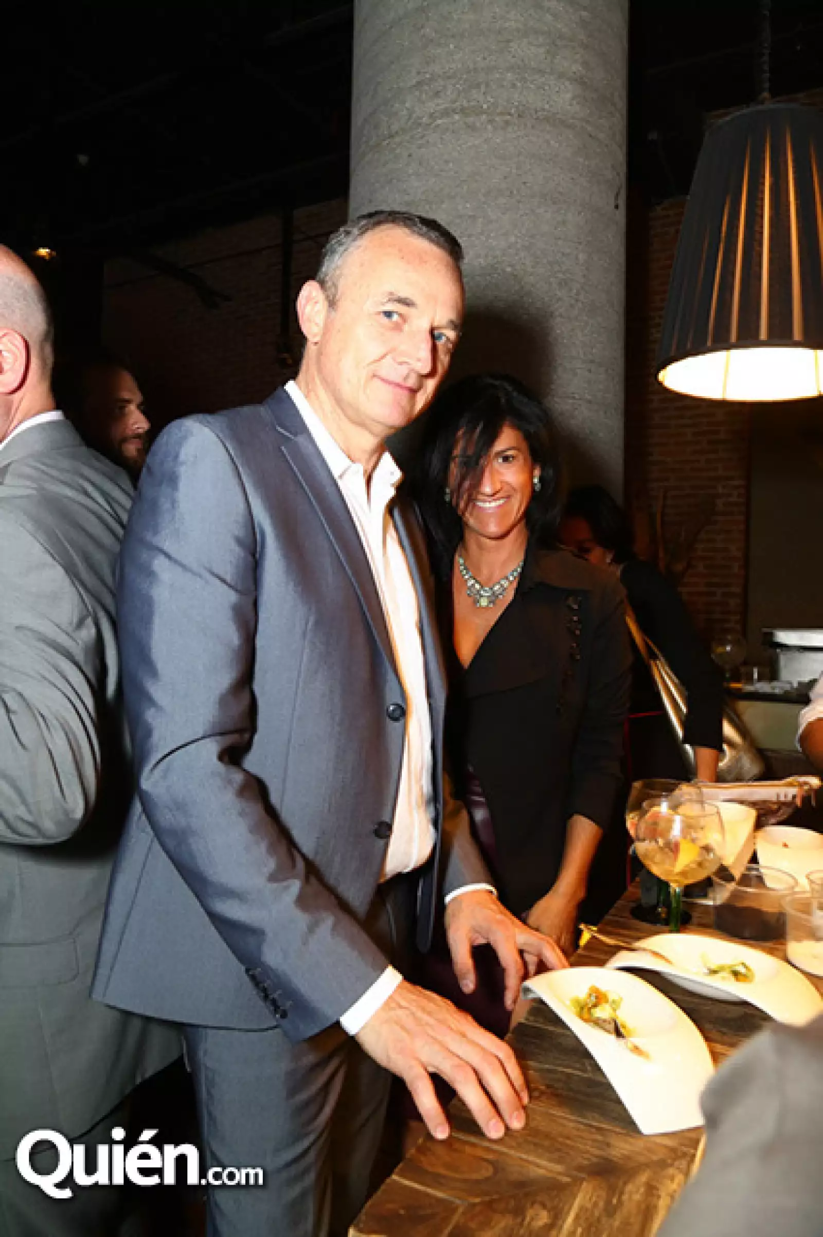 Christian Valdelievre y Martha Latapí