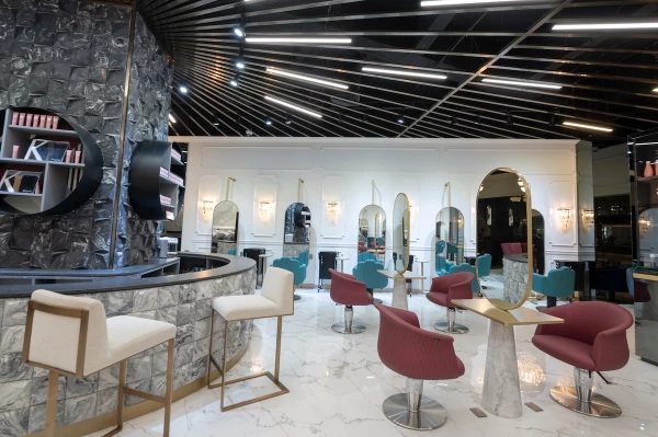 Siete 30 Salon Boutique