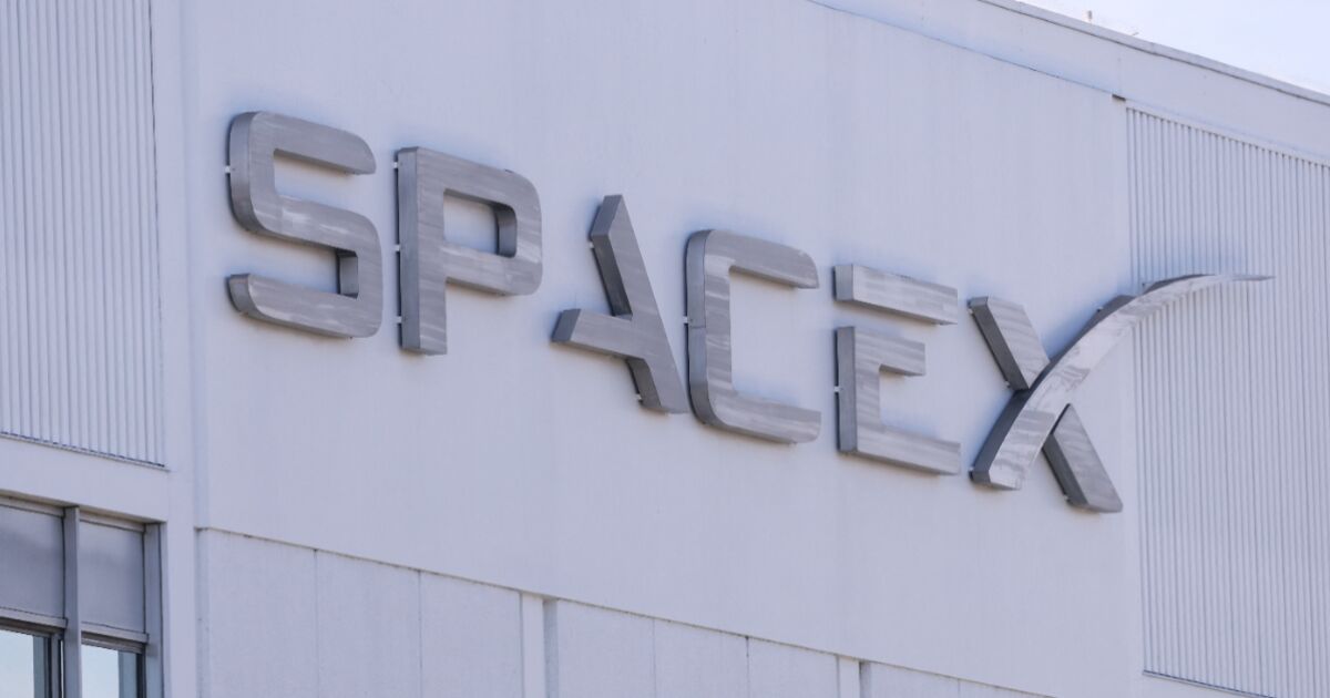 SPACE X SE ASEGURA MILES DE MILLONES DE GOOGLE ANTES DE SU GRAN SALTO A BOLSA