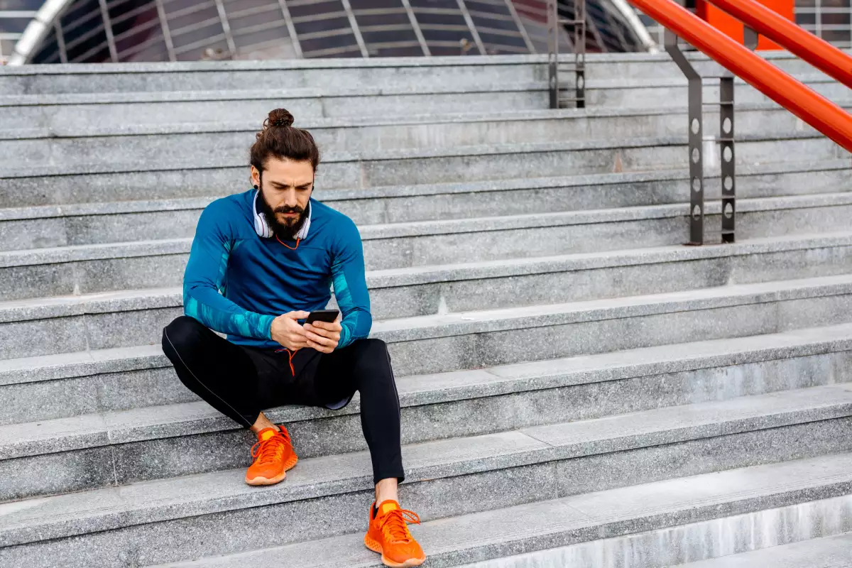 Hacer running en la era digital: ¿la tecnología te ayuda o te distrae?