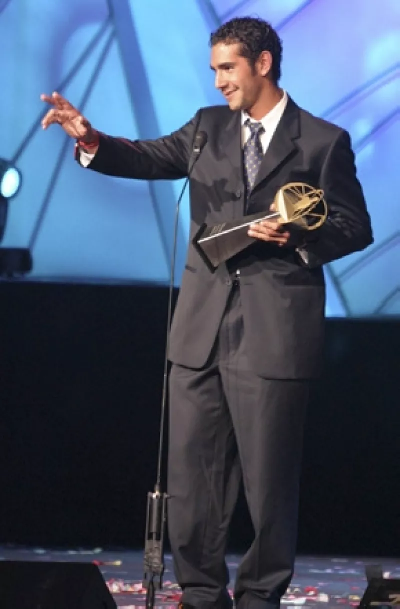 Desde que se dio a conocer la triste noticia del fallecimiento del hijo del ex Director Técnico de Pumas le han hecho llegar sus condolencias por medio de redes sociales.