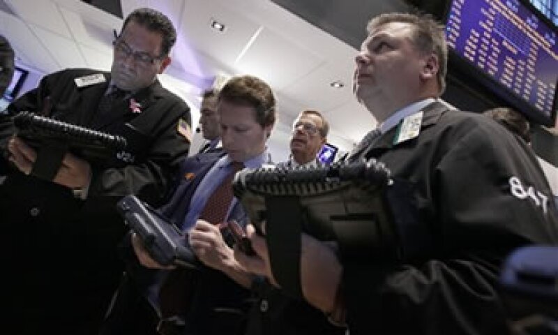 El mercado espera que la Fed otorgue señales sobre el futuro de sus estímulos para la economía estadounidense. (Foto: AP)