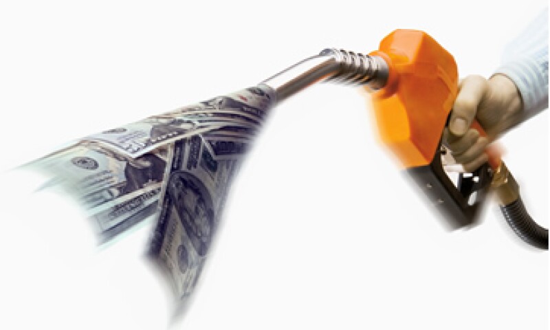 El aumento mensual de 11 centavos sí tendrá impacto importante en la inflación en 2013. (Foto: Getty Images)