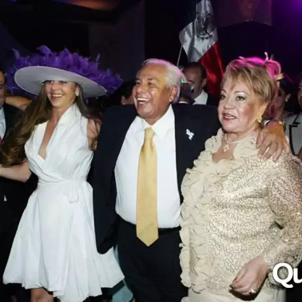 Boda Dionisio, Martha Sánchez