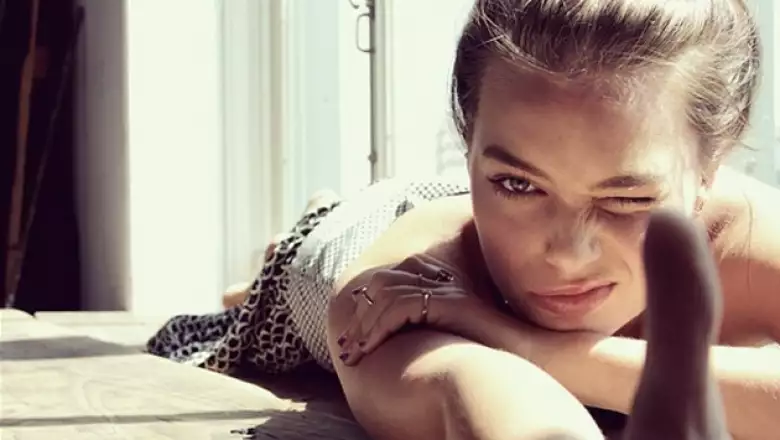 Instagram: @margotrobbie