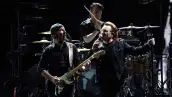 U2