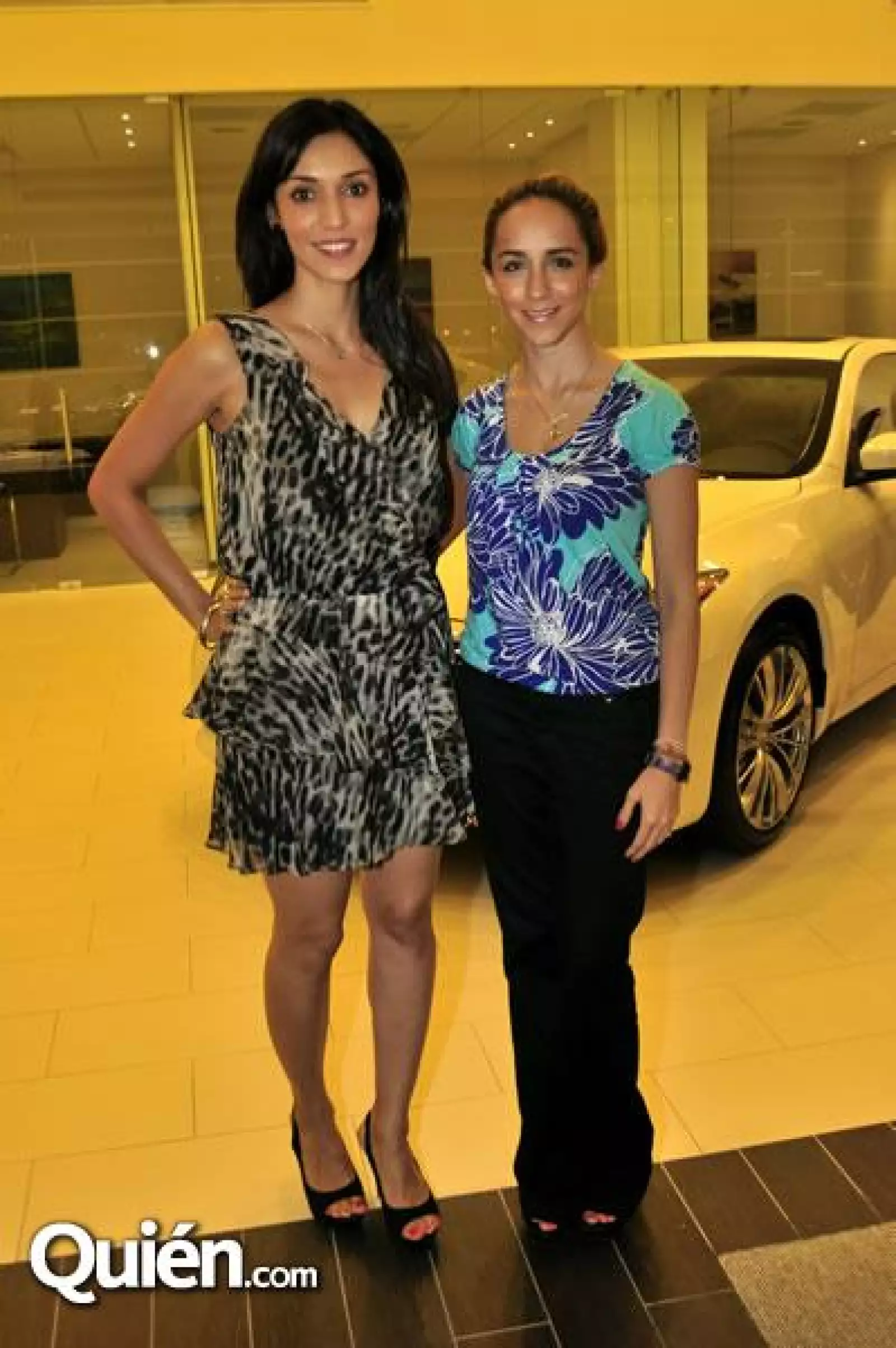 Dina Cover y Mayra Tinajero