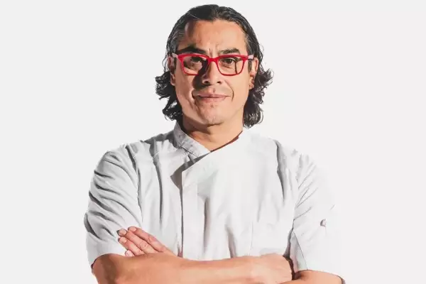 foto del chef Carlos Gaytán, el primer mexicano en recibir una estrella Michelin
