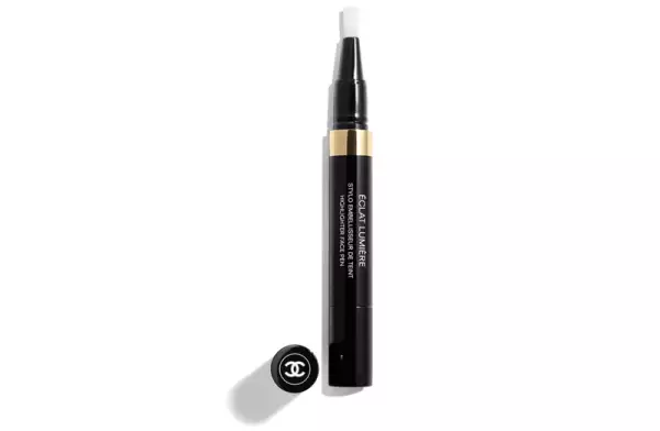 CHANEL-CORRECTOR-CONCEALER-LUZ-PIEL-REFLECTOR-COMPLEXION-IMPERFECCIONES-OJERAS.jpg